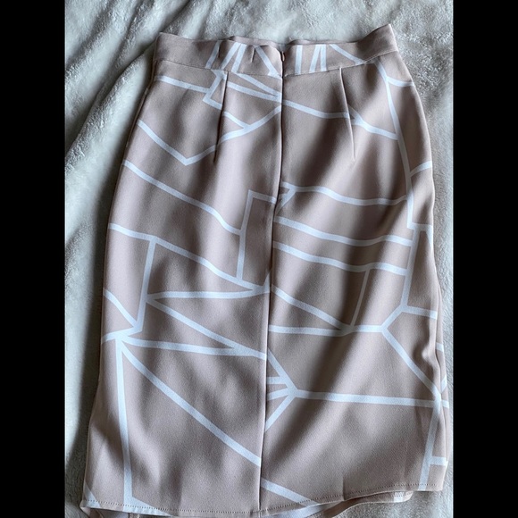 Two piece set! - Picture 6 of 7